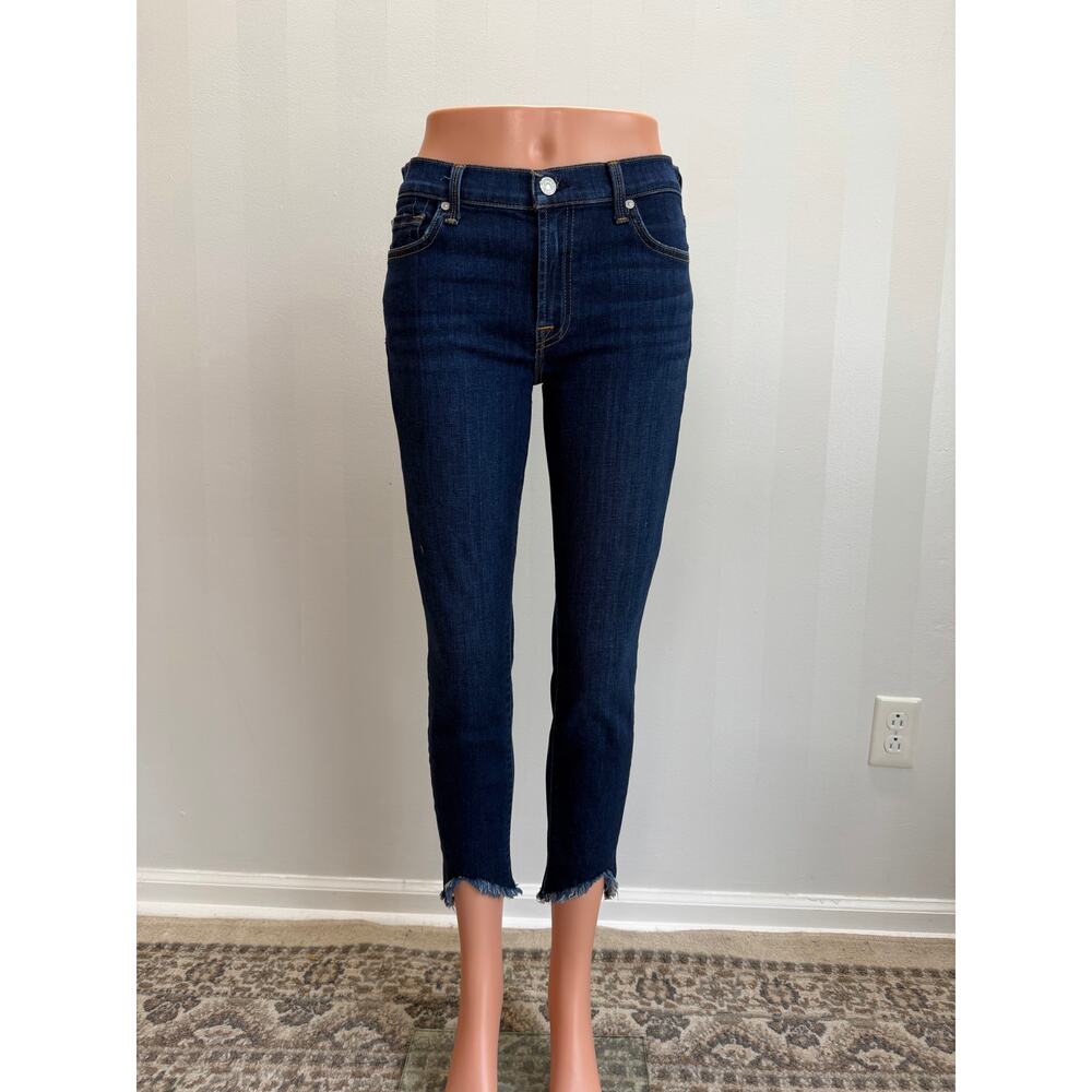 7 FOR ALL MANKIND Women’s Frayed Ankle Jeans Sz 28